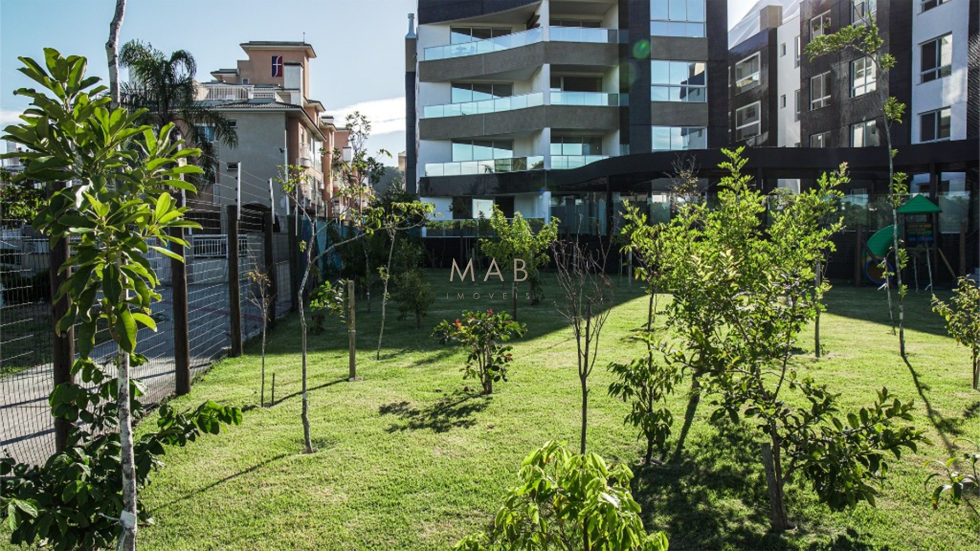 Apartamento MOBILIADO e DECORADO à Venda em um Incrível Residencial, aproveite as condições!! Região nobre de Ingleses - Florianópolis SC!
