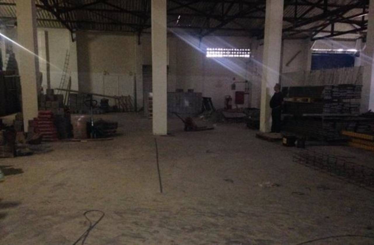 Prédio Inteiro, 900 m² - Foto 1