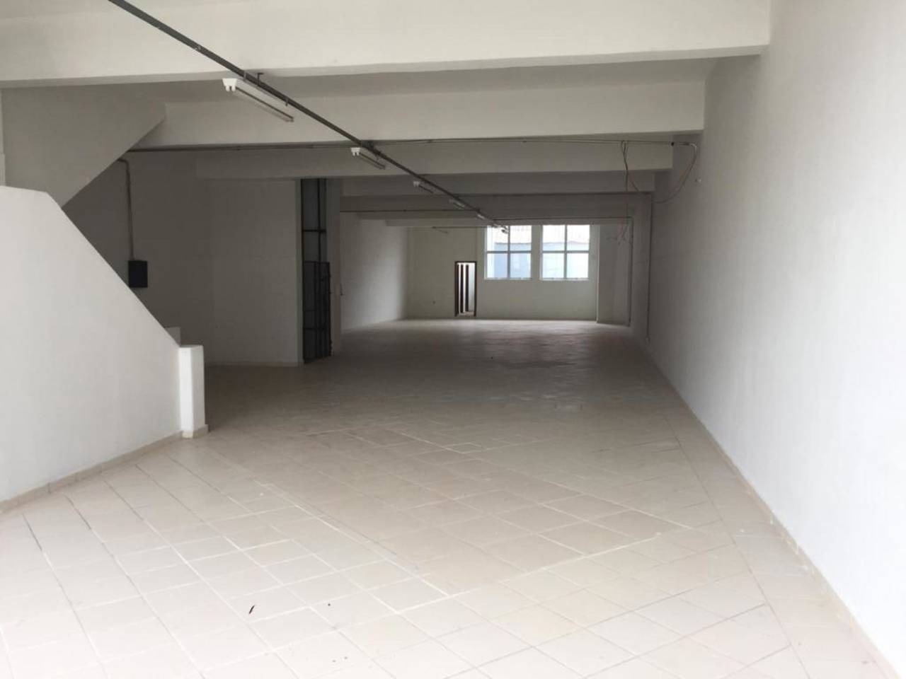 Prédio Inteiro, 900 m² - Foto 1