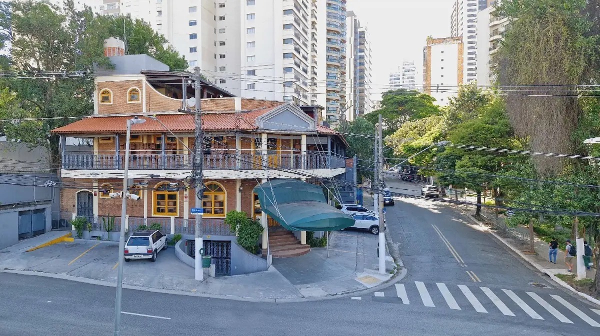 Casa Comercial, 1368 m² - Foto 1