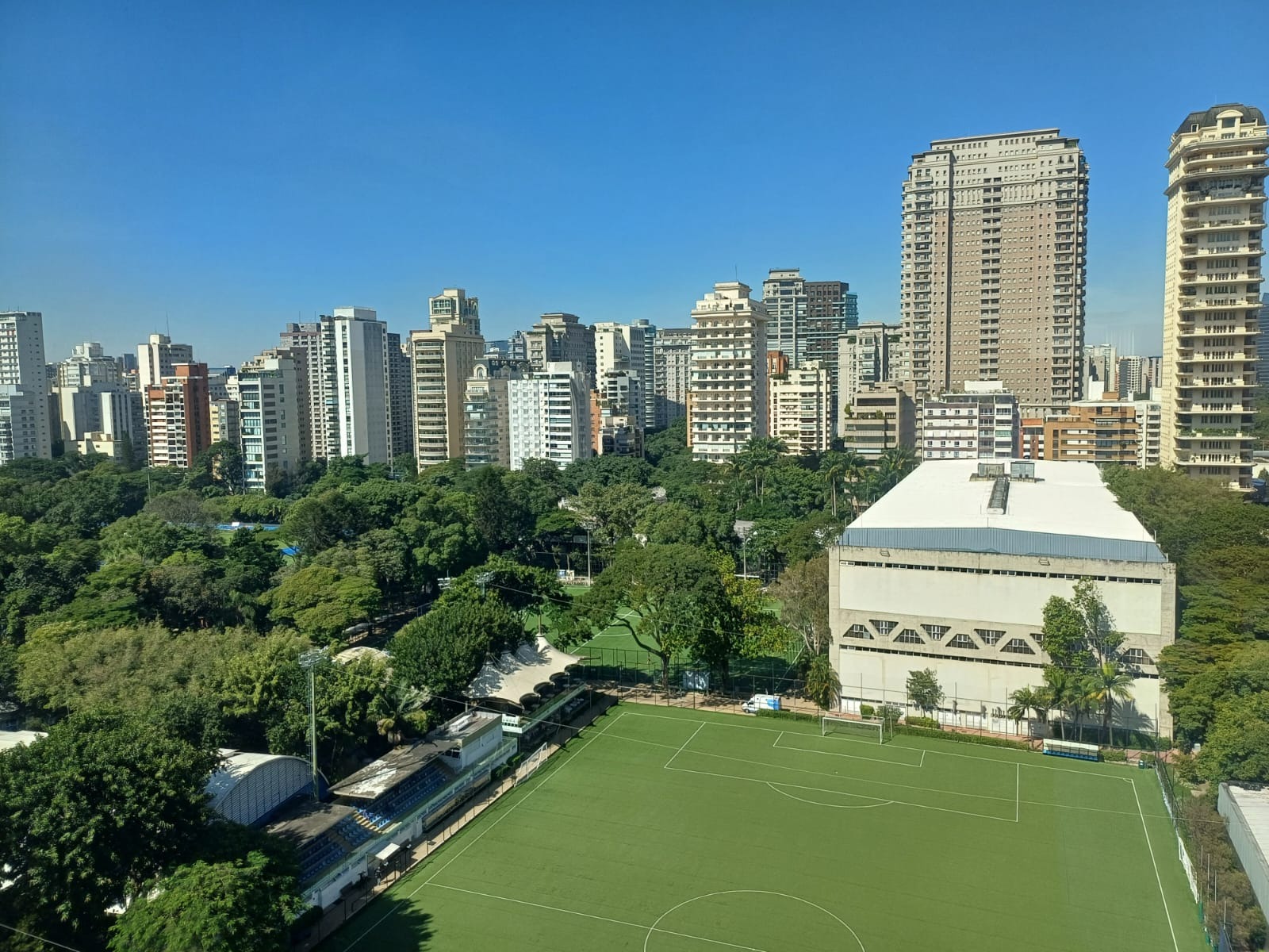 Apartamento, 3 quartos, 330 m² - Foto 1