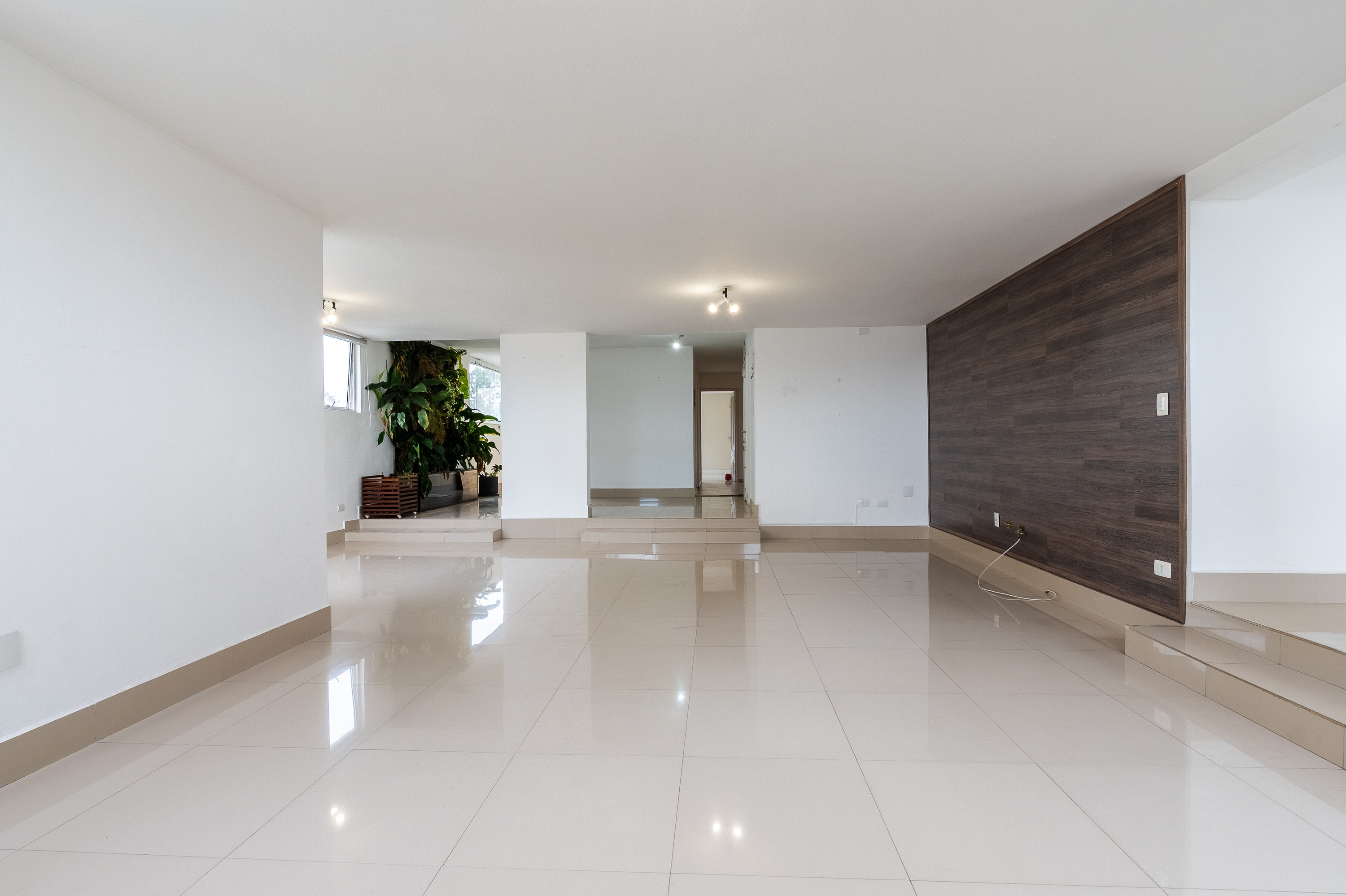 Apartamento, 3 quartos, 188 m² - Foto 2