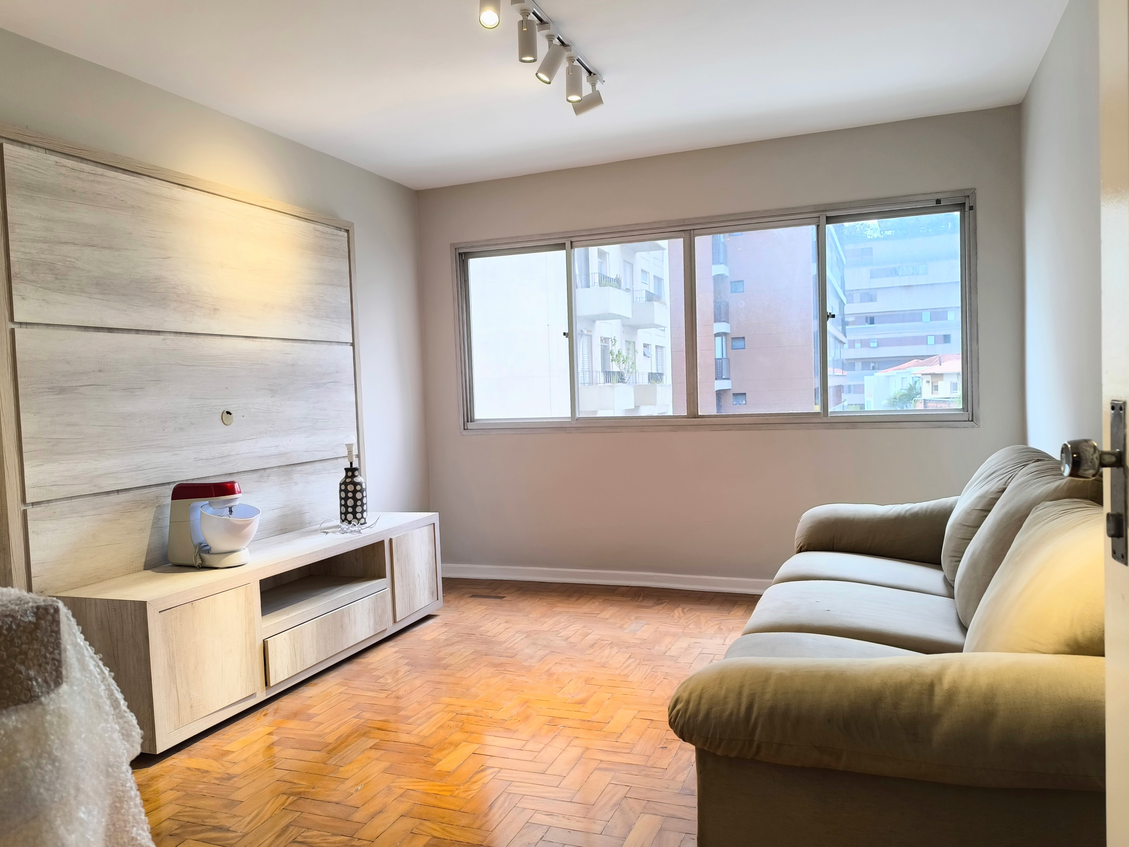Apartamento, 2 quartos, 75 m² - Foto 1
