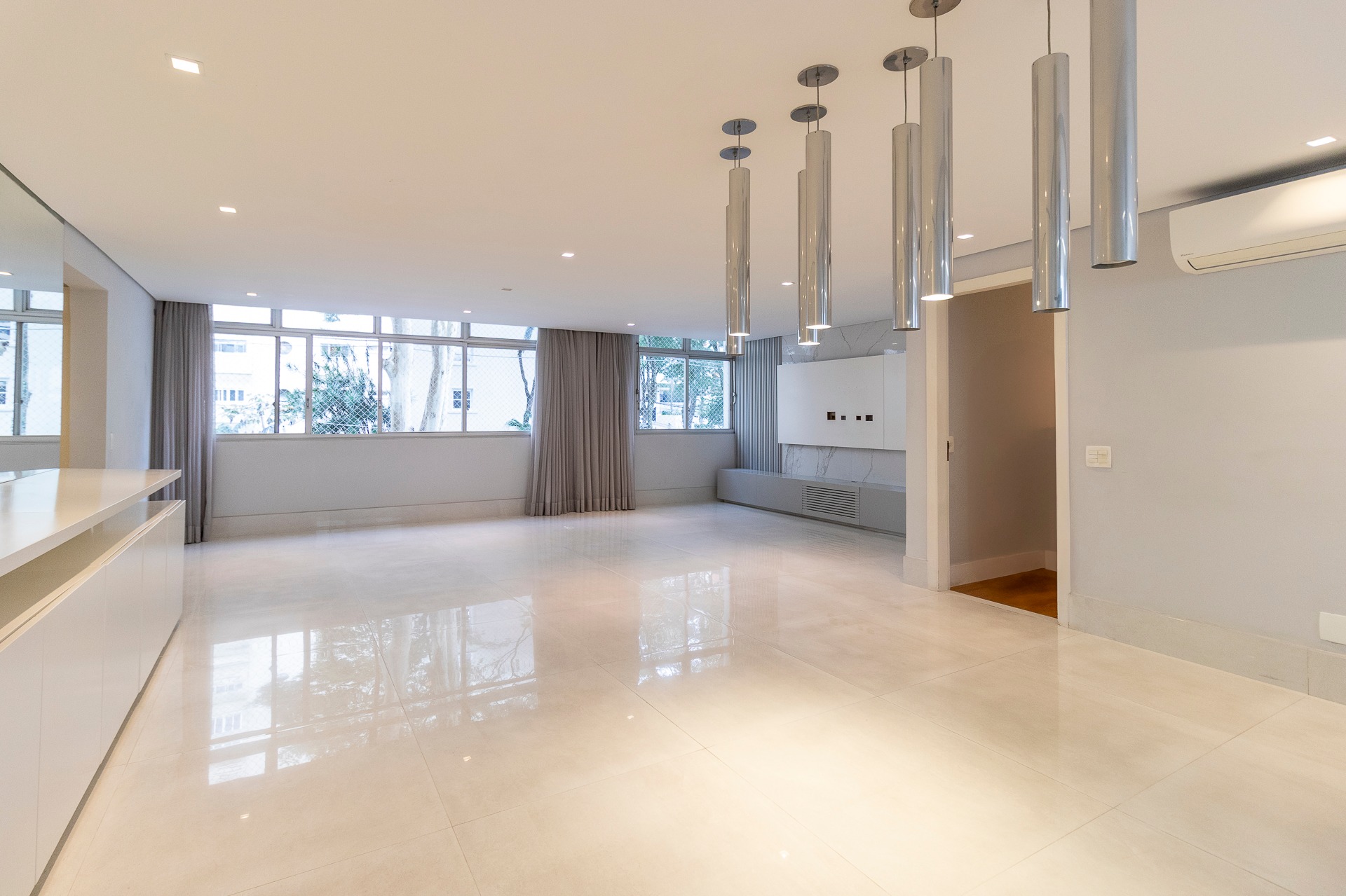 Apartamento, 3 quartos, 142 m² - Foto 2