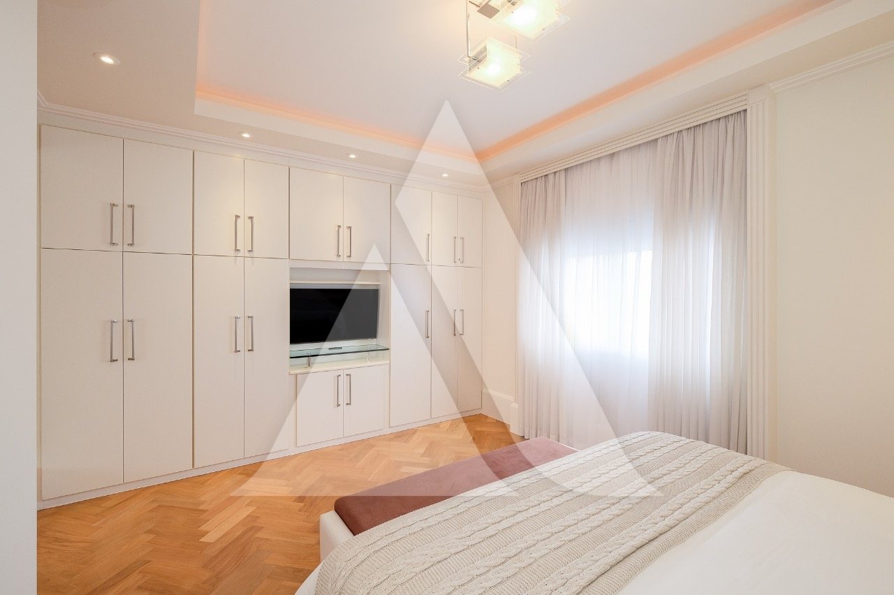 Apartamento, 3 quartos, 276 m² - Foto 2