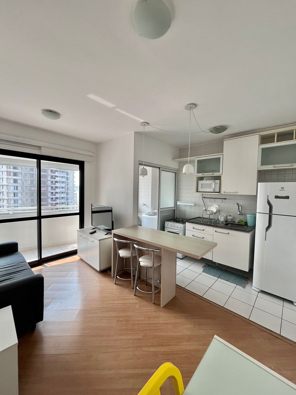 Apartamento, 1 quarto, 37 m² - Foto 1