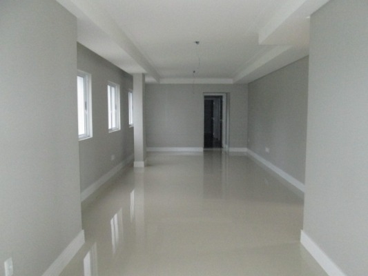 Apartamento, 3 quartos, 136 m² - Foto 4