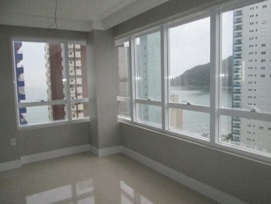 Apartamento, 3 quartos, 136 m² - Foto 2