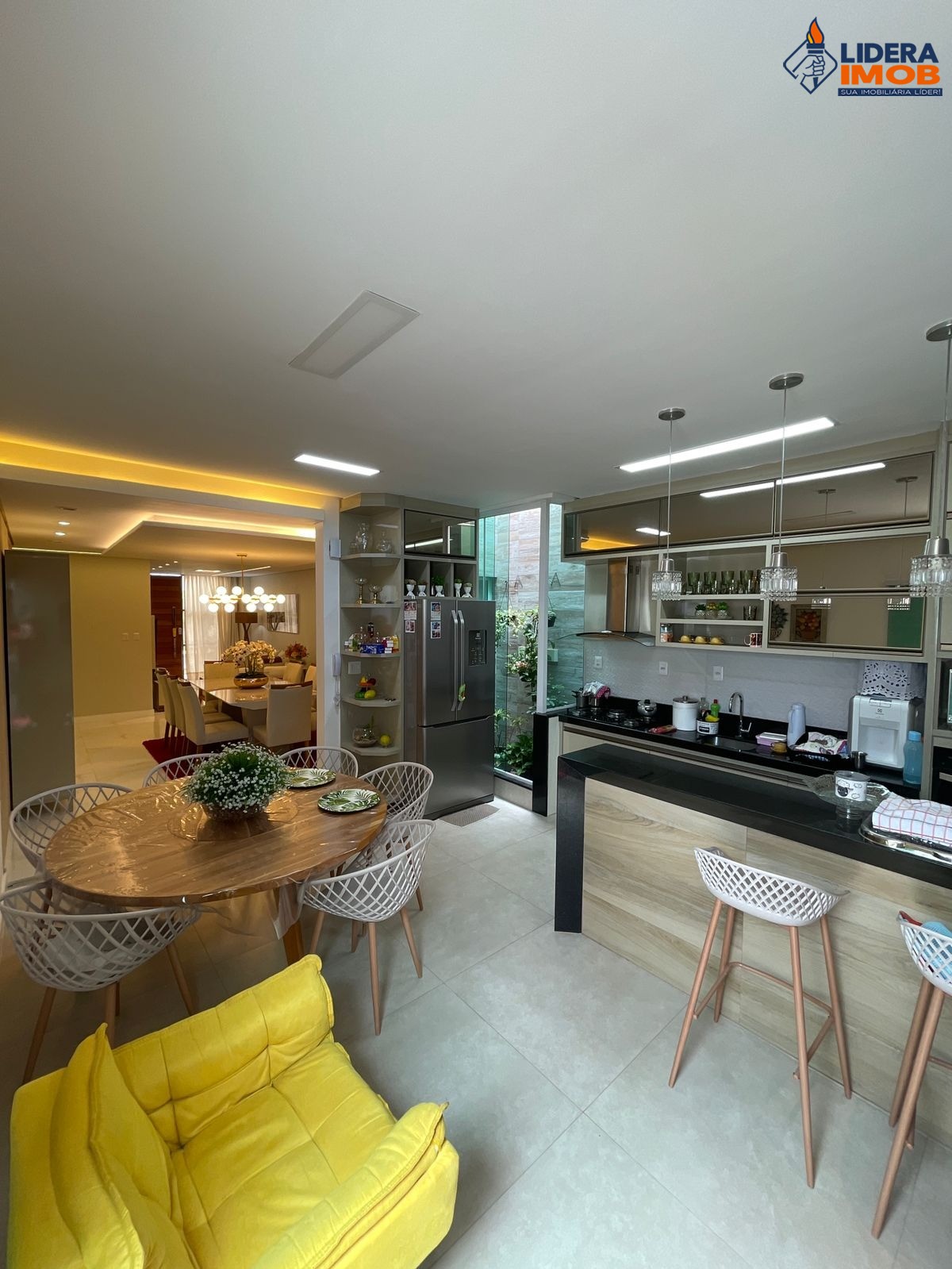 Casa, 3 quartos, 165 m² - Foto 4