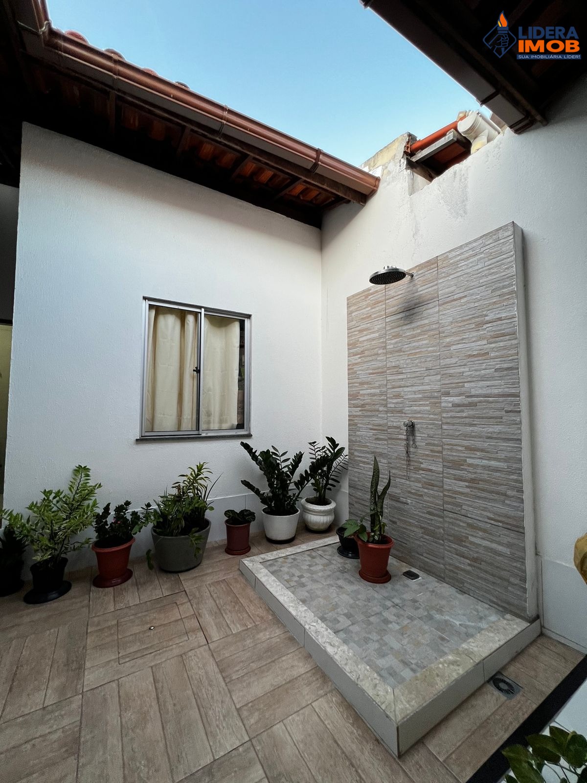 Casa, 2 quartos, 200 m² - Foto 2