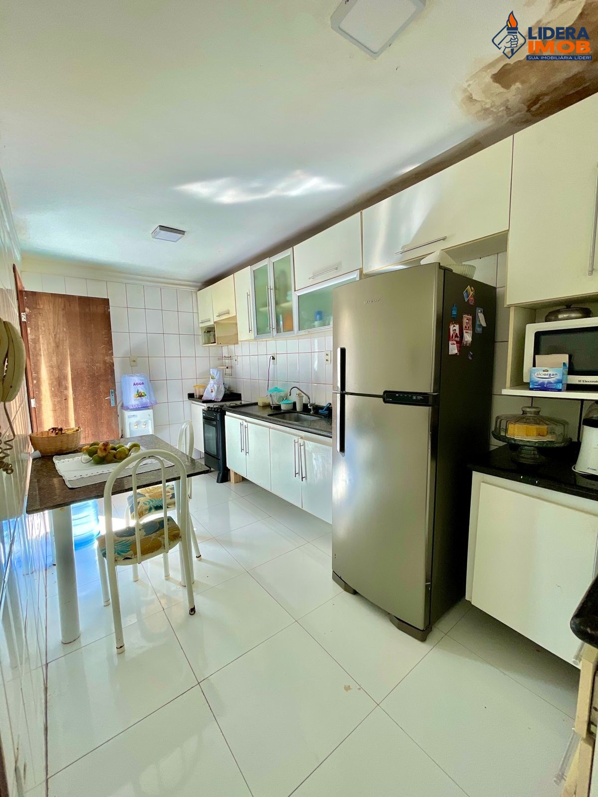 Casa, 3 quartos, 227 m² - Foto 3