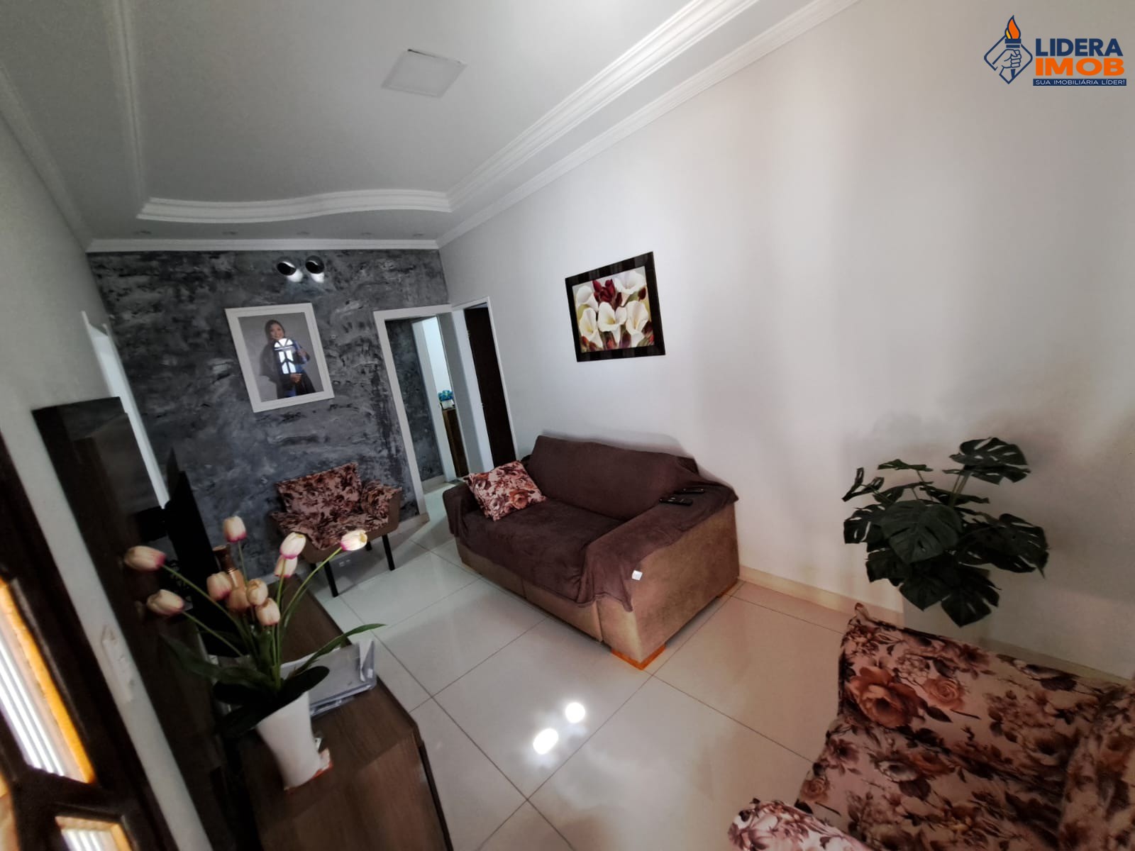 Casa, 3 quartos, 200 m² - Foto 1