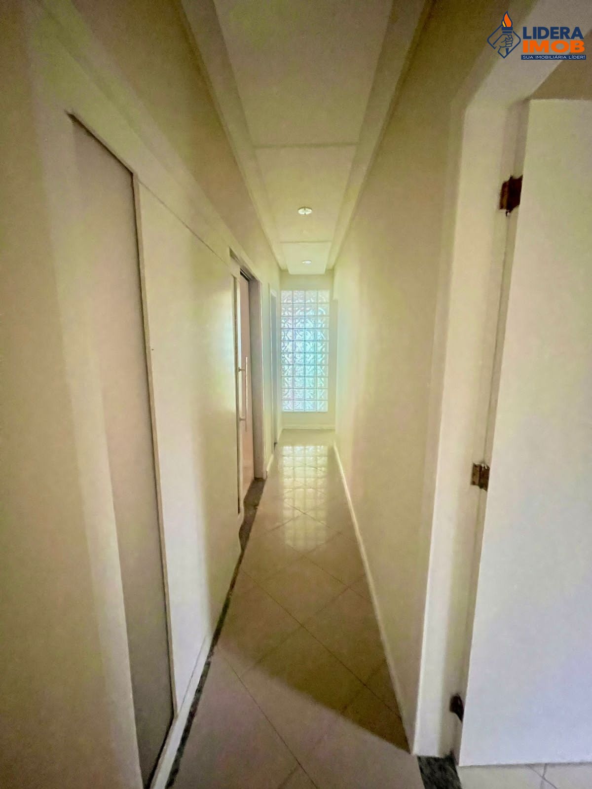 Casa, 3 quartos, 220 m² - Foto 10