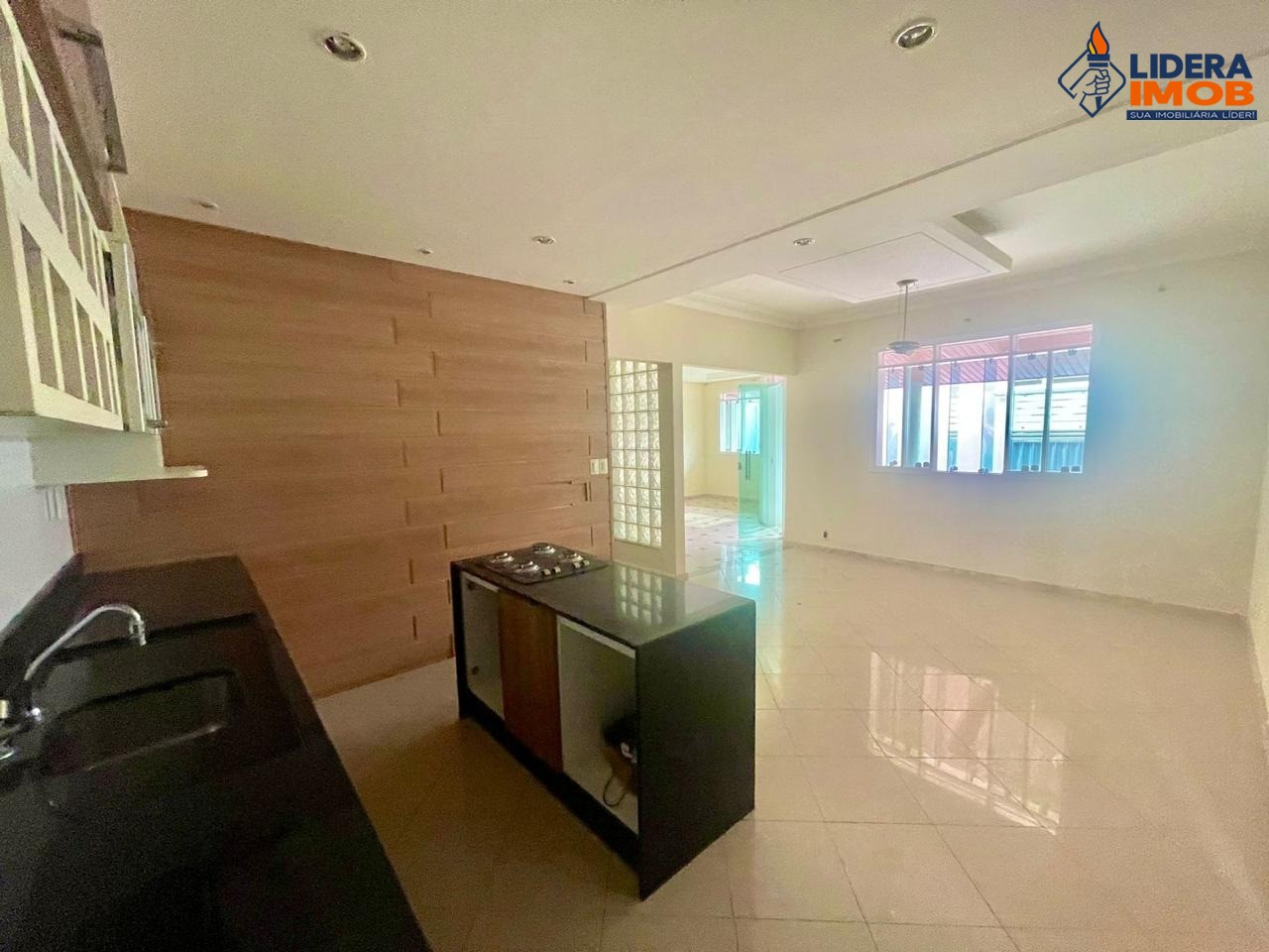 Casa, 3 quartos, 220 m² - Foto 9