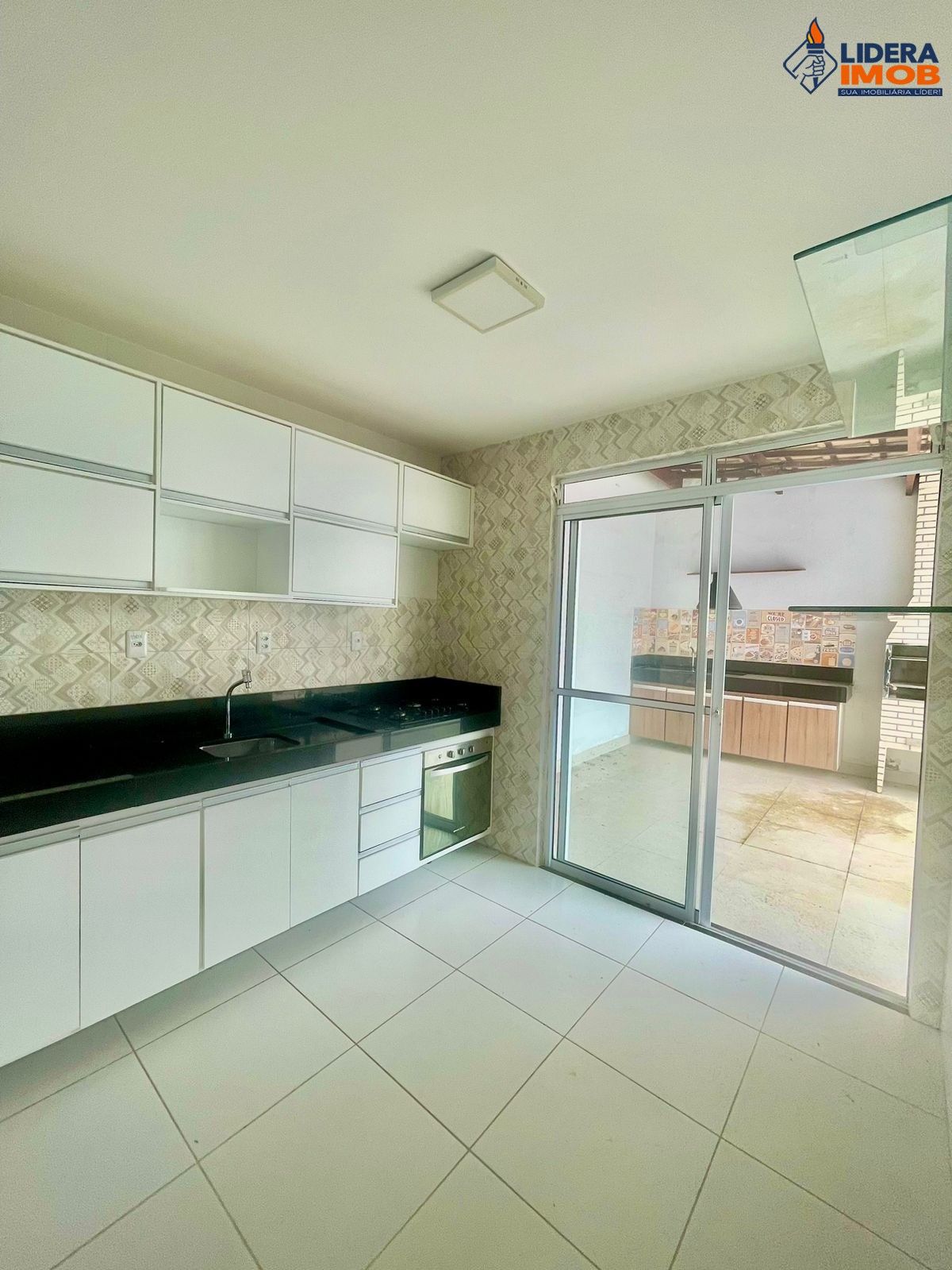 Casa, 2 quartos, 160 m² - Foto 1