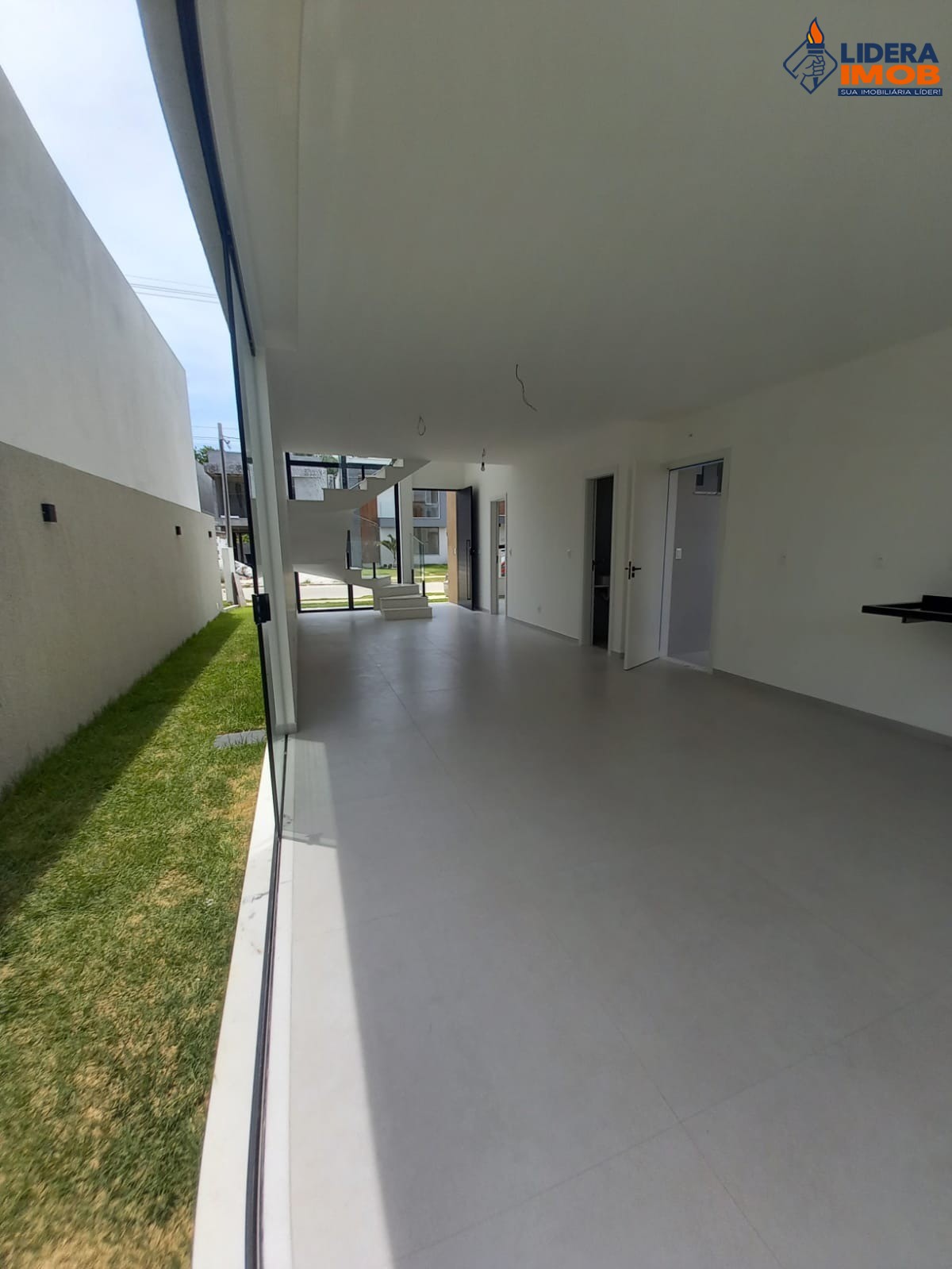 Casa, 4 quartos, 200 m² - Foto 3