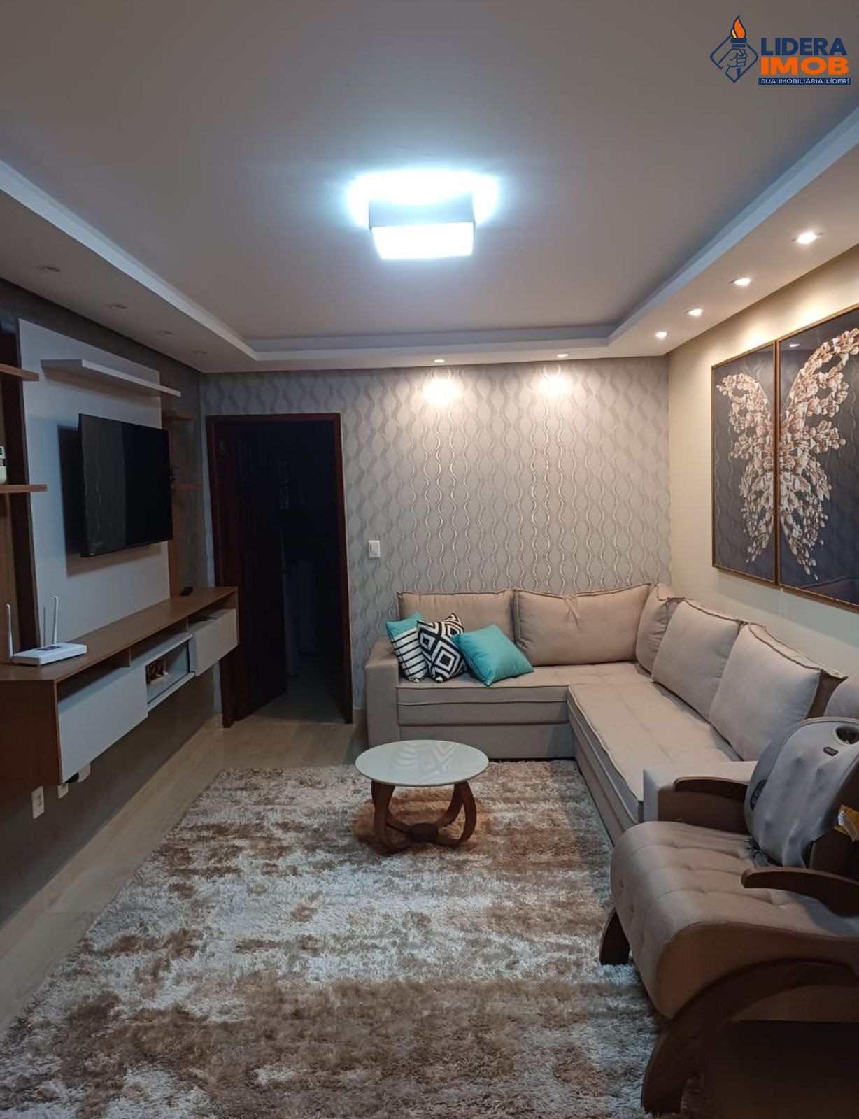 Casa, 5 quartos, 200 m² - Foto 1