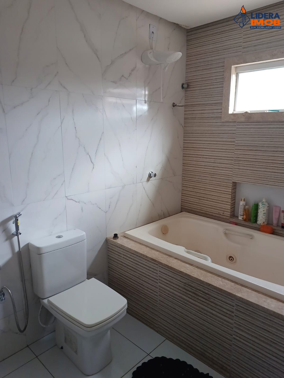 Casa, 5 quartos, 200 m² - Foto 13