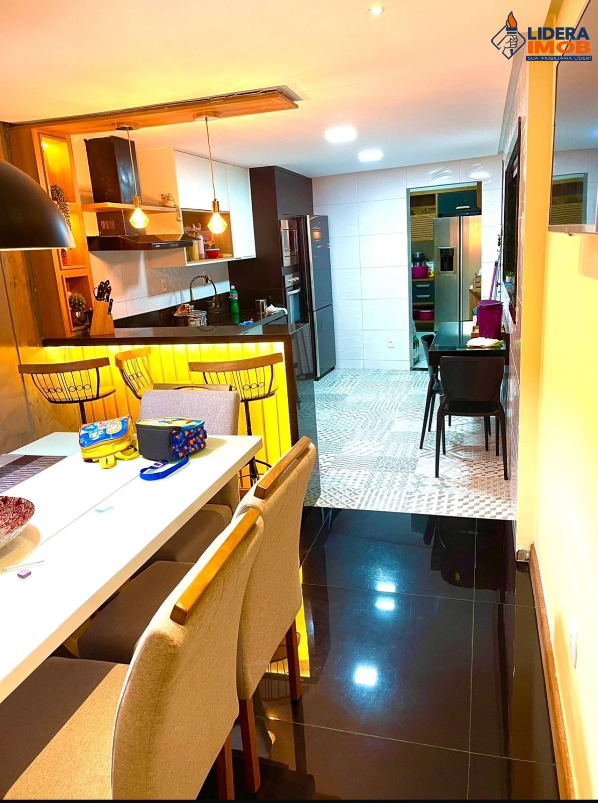 Casa, 5 quartos, 200 m² - Foto 15