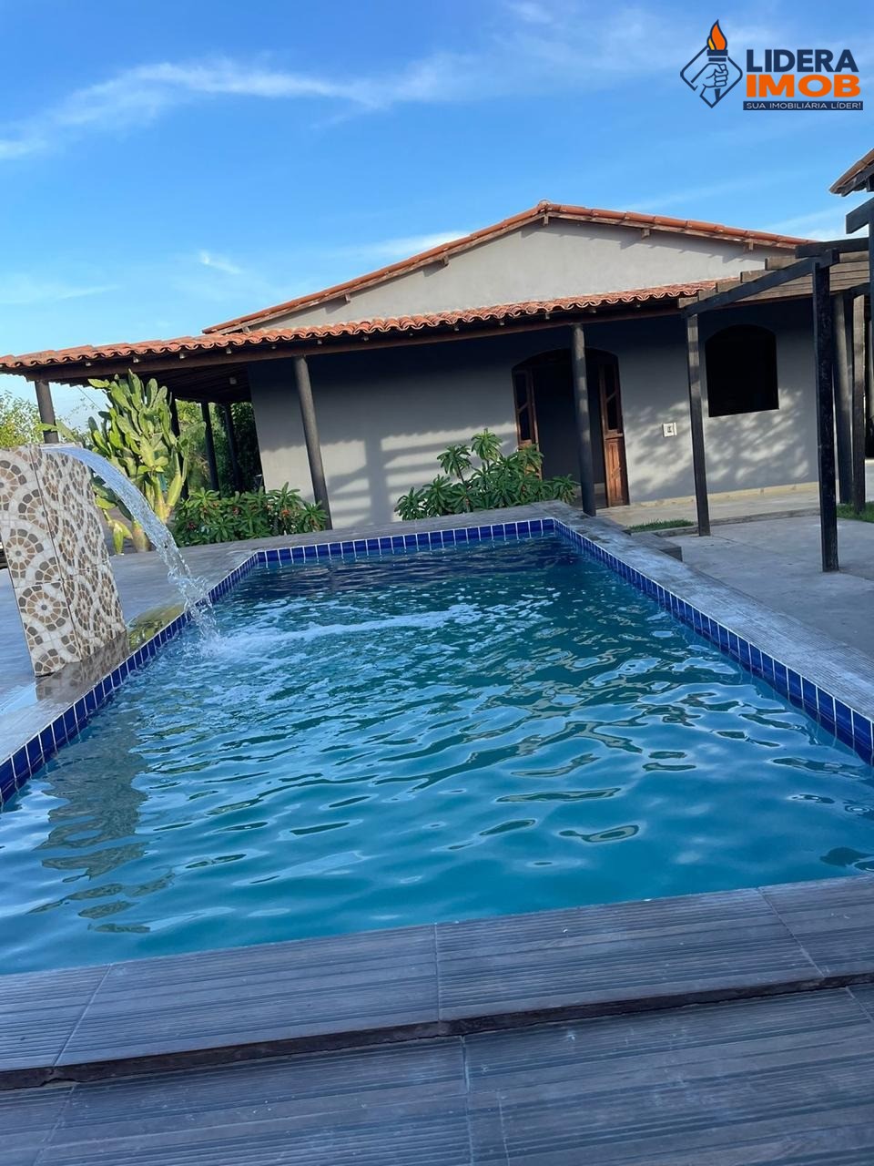 Chácara, 3 quartos, 4400 m² - Foto 1