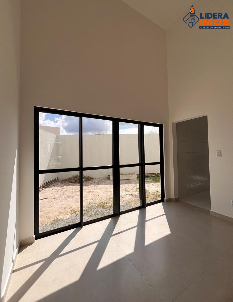 Casa, 3 quartos, 66 m² - Foto 2