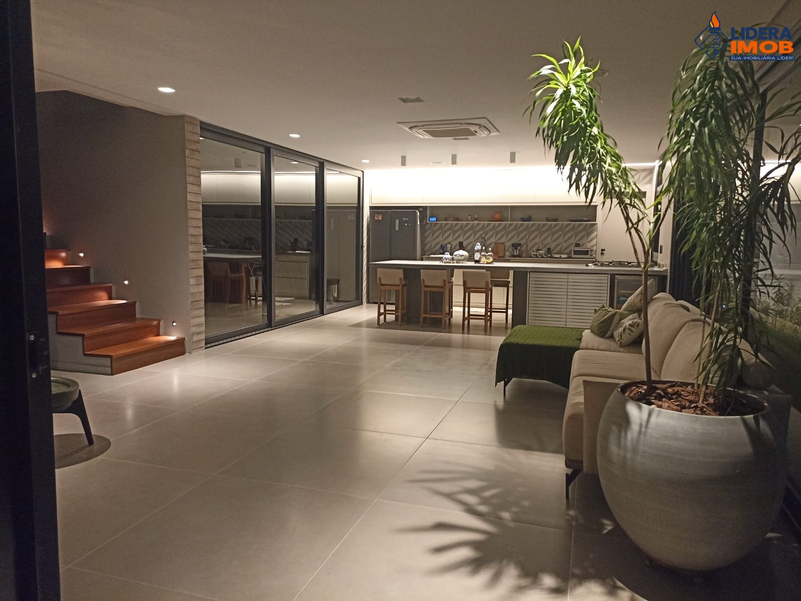 Casa, 4 quartos, 300 m² - Foto 13