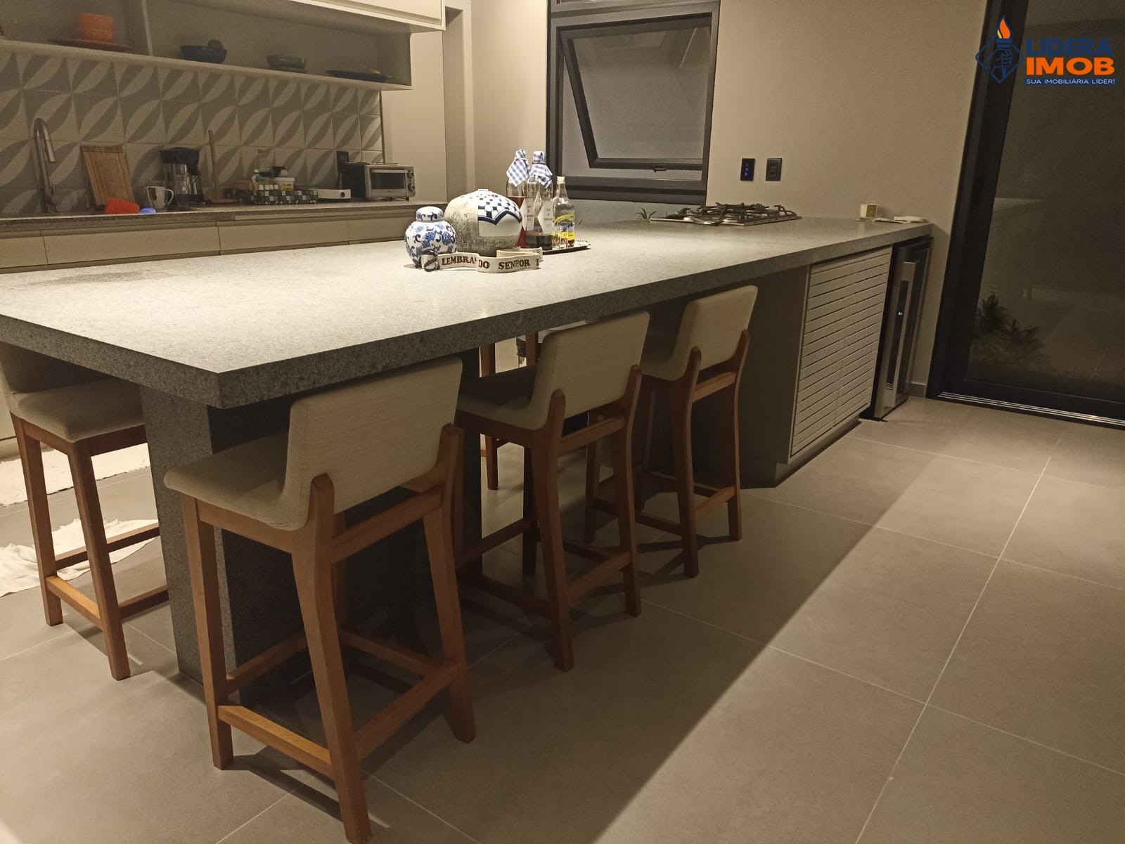 Casa, 4 quartos, 300 m² - Foto 11