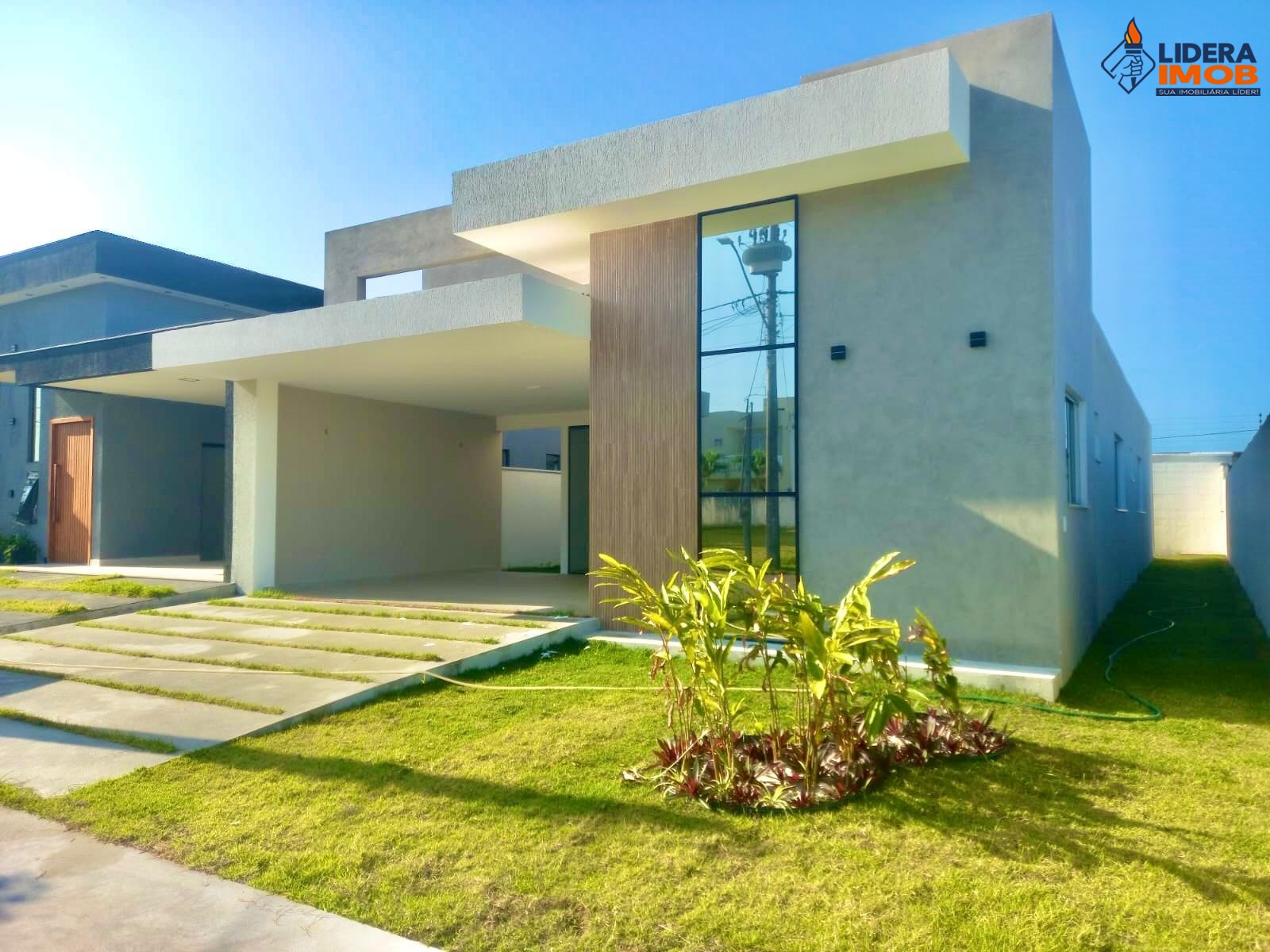 Casa, 4 quartos, 275 m² - Foto 1