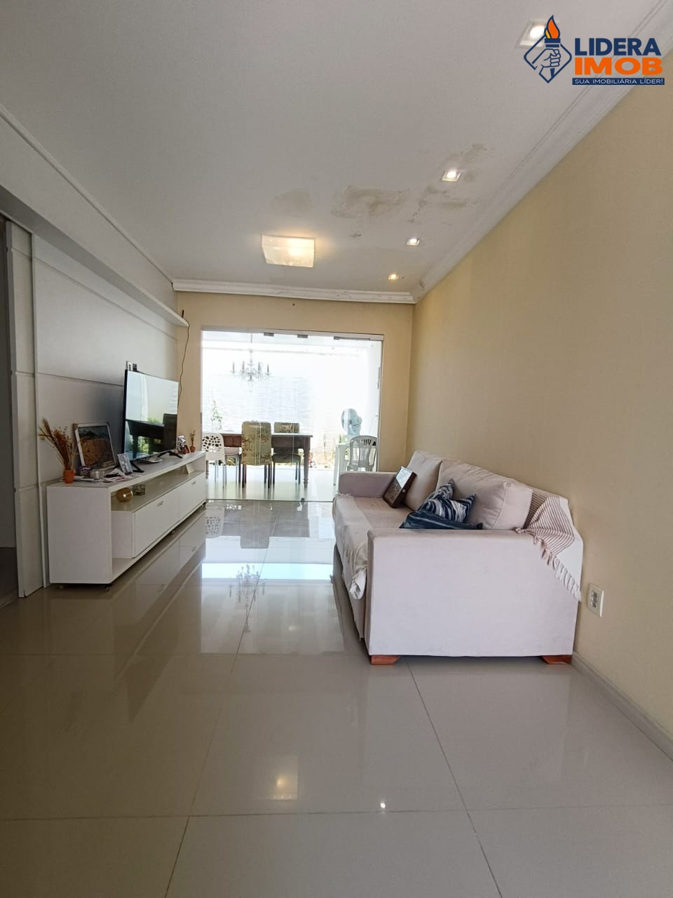 Casa, 2 quartos, 100 m² - Foto 1