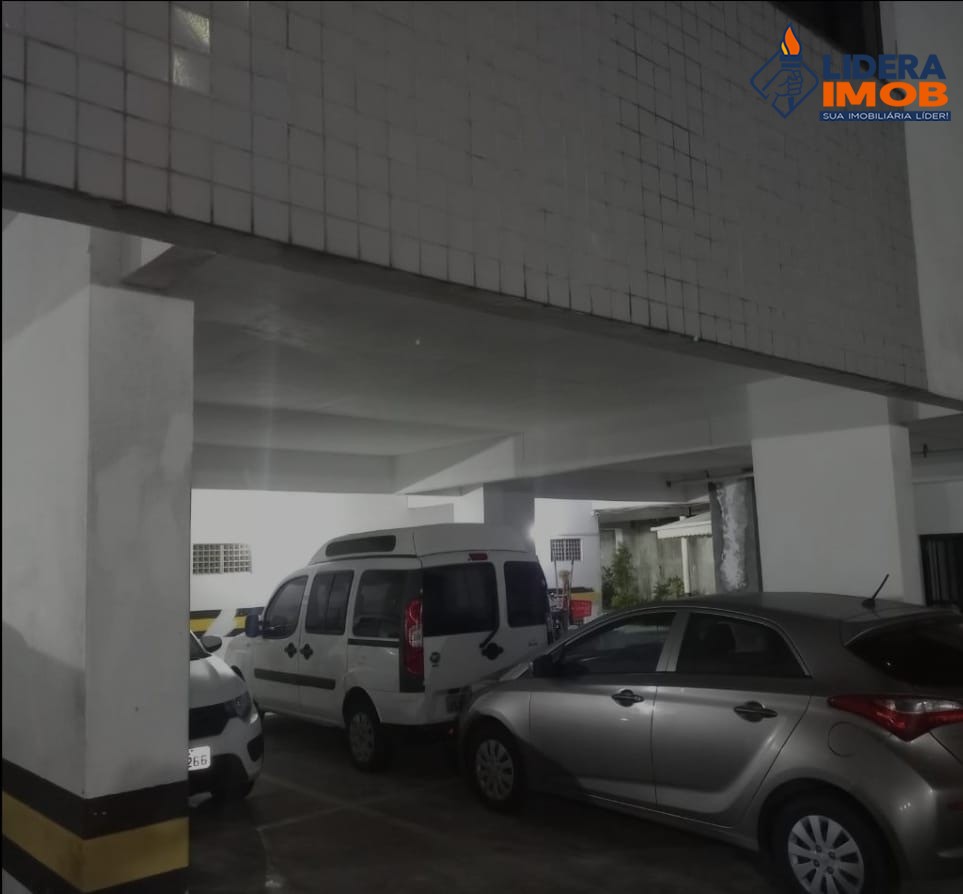 Apartamento, 3 quartos, 987 m² - Foto 2