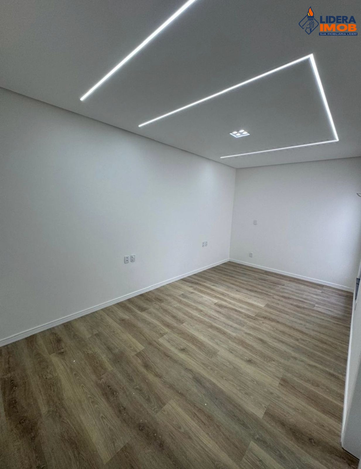 Casa, 2 quartos, 200 m² - Foto 13