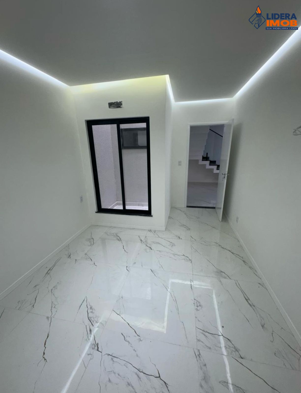 Casa, 2 quartos, 200 m² - Foto 4