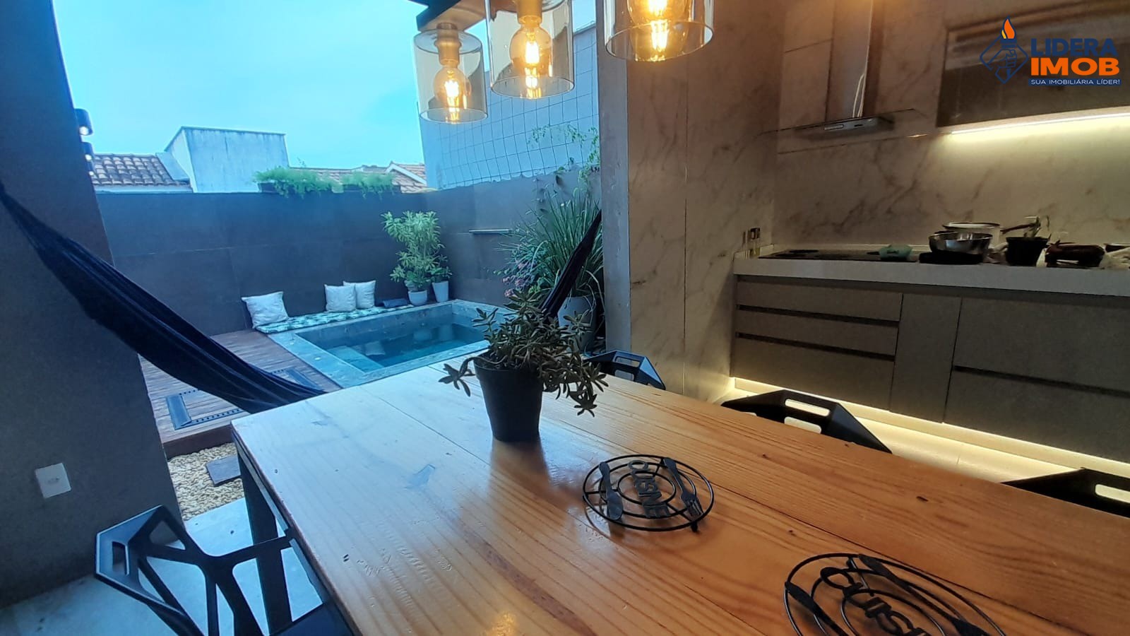 Casa, 4 quartos, 220 m² - Foto 8