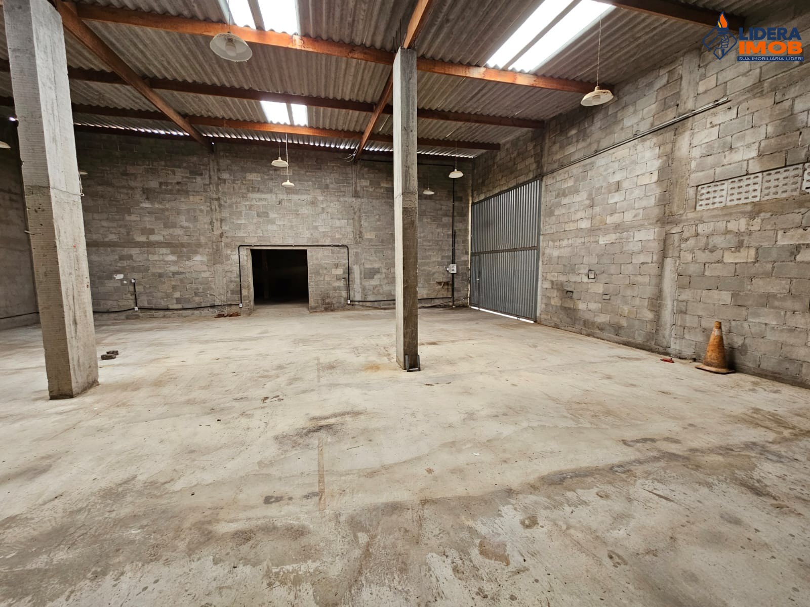 Depósito-Galpão, 380 m² - Foto 6