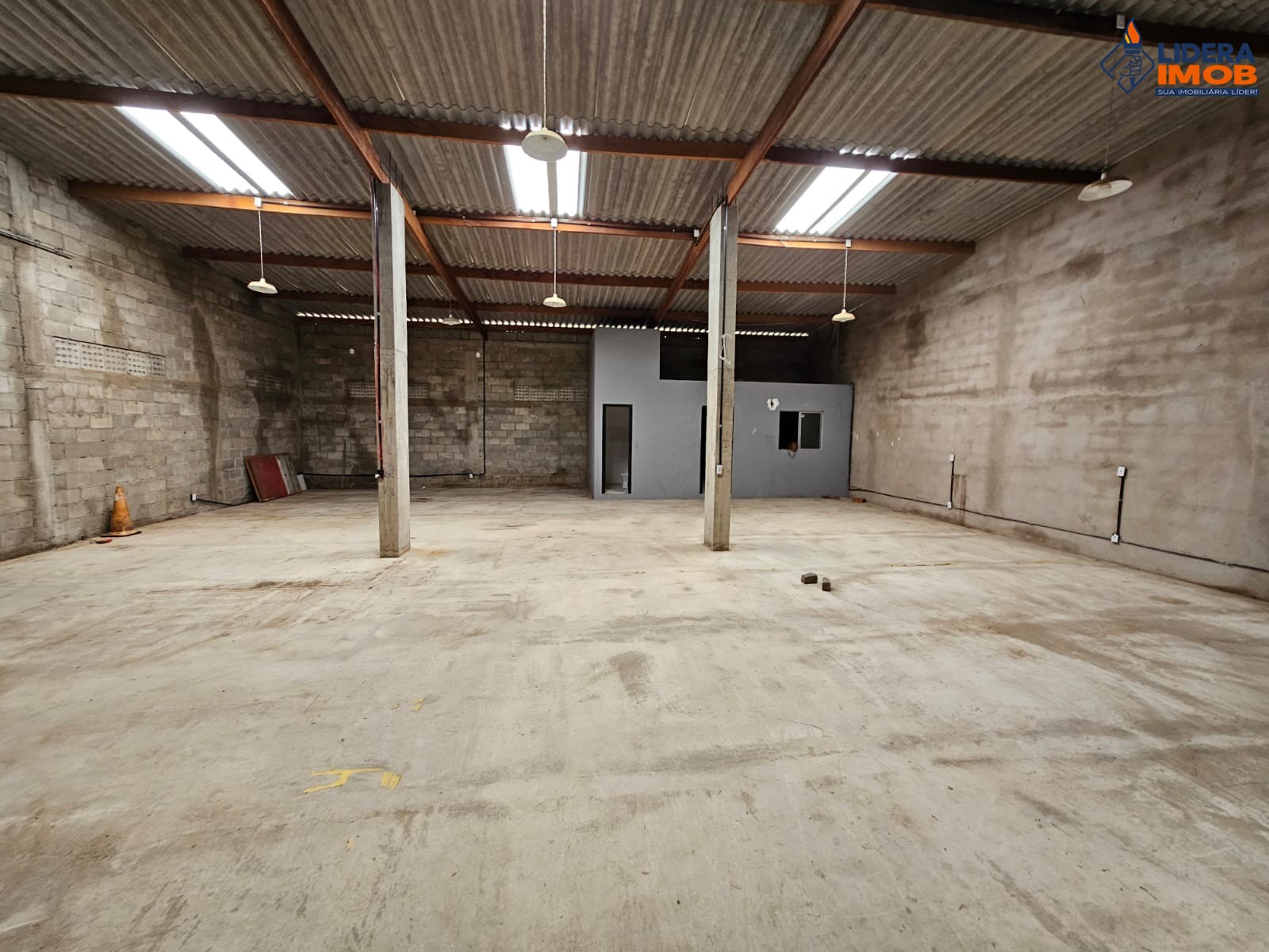 Depósito-Galpão, 380 m² - Foto 9