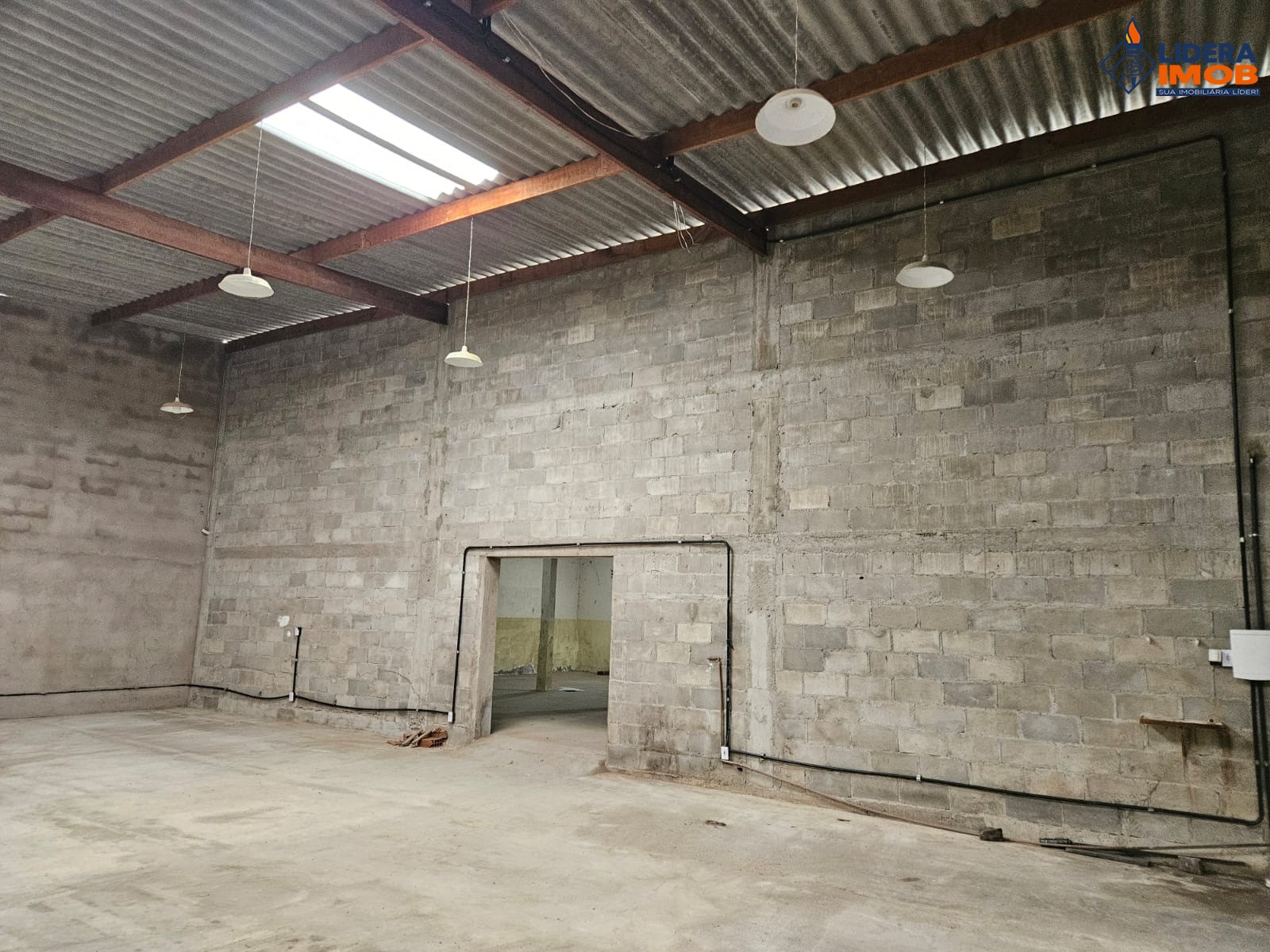 Depósito-Galpão, 380 m² - Foto 19