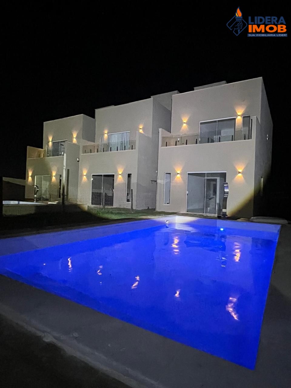 Casa, 2 quartos, 100 m² - Foto 1