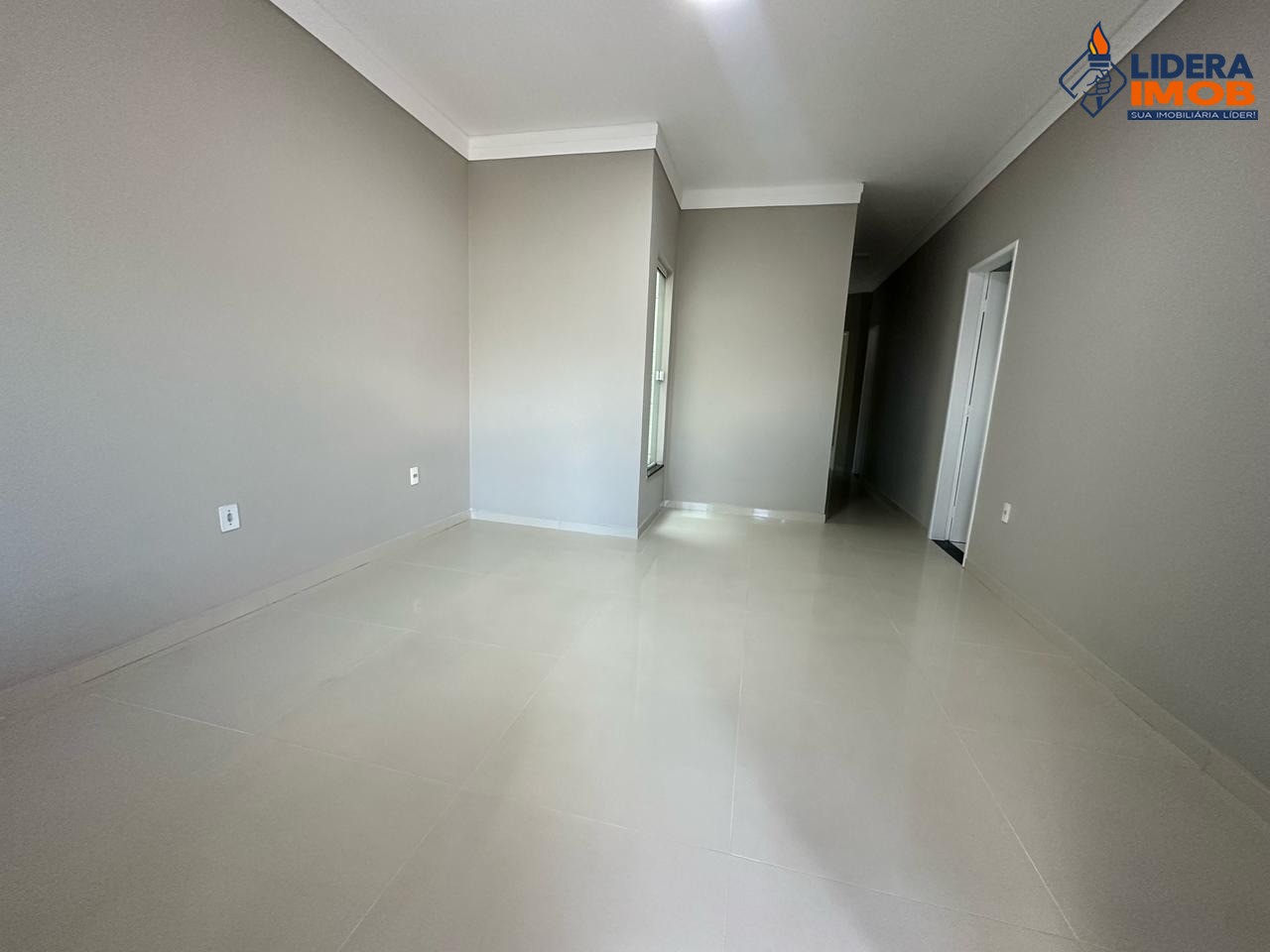 Casa, 3 quartos, 200 m² - Foto 2