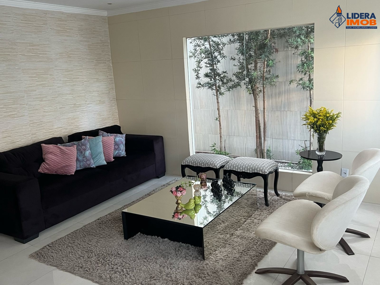 Casa, 3 quartos, 200 m² - Foto 1