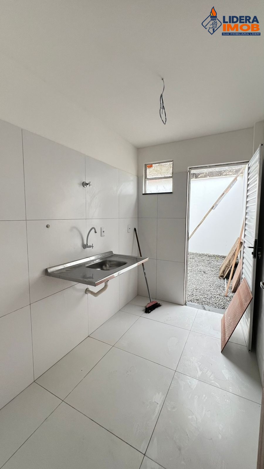 Depósito-Galpão, 75 m² - Foto 3