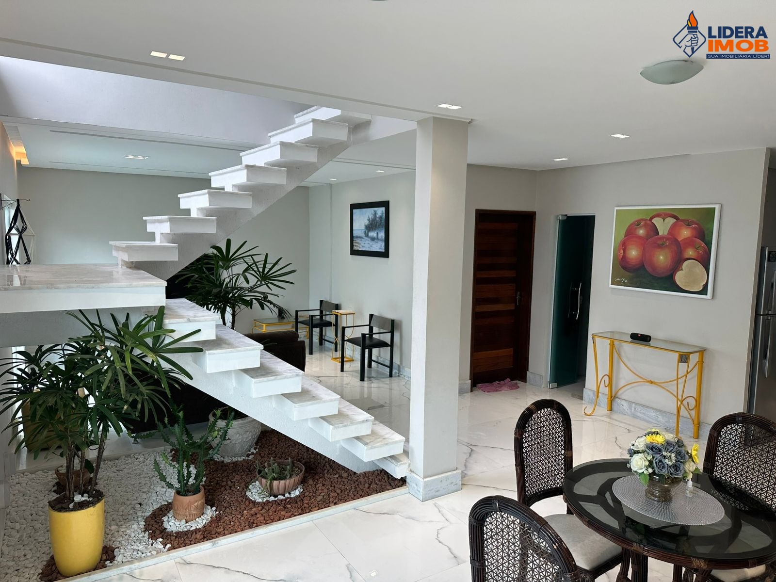 Casa, 5 quartos, 420 m² - Foto 1