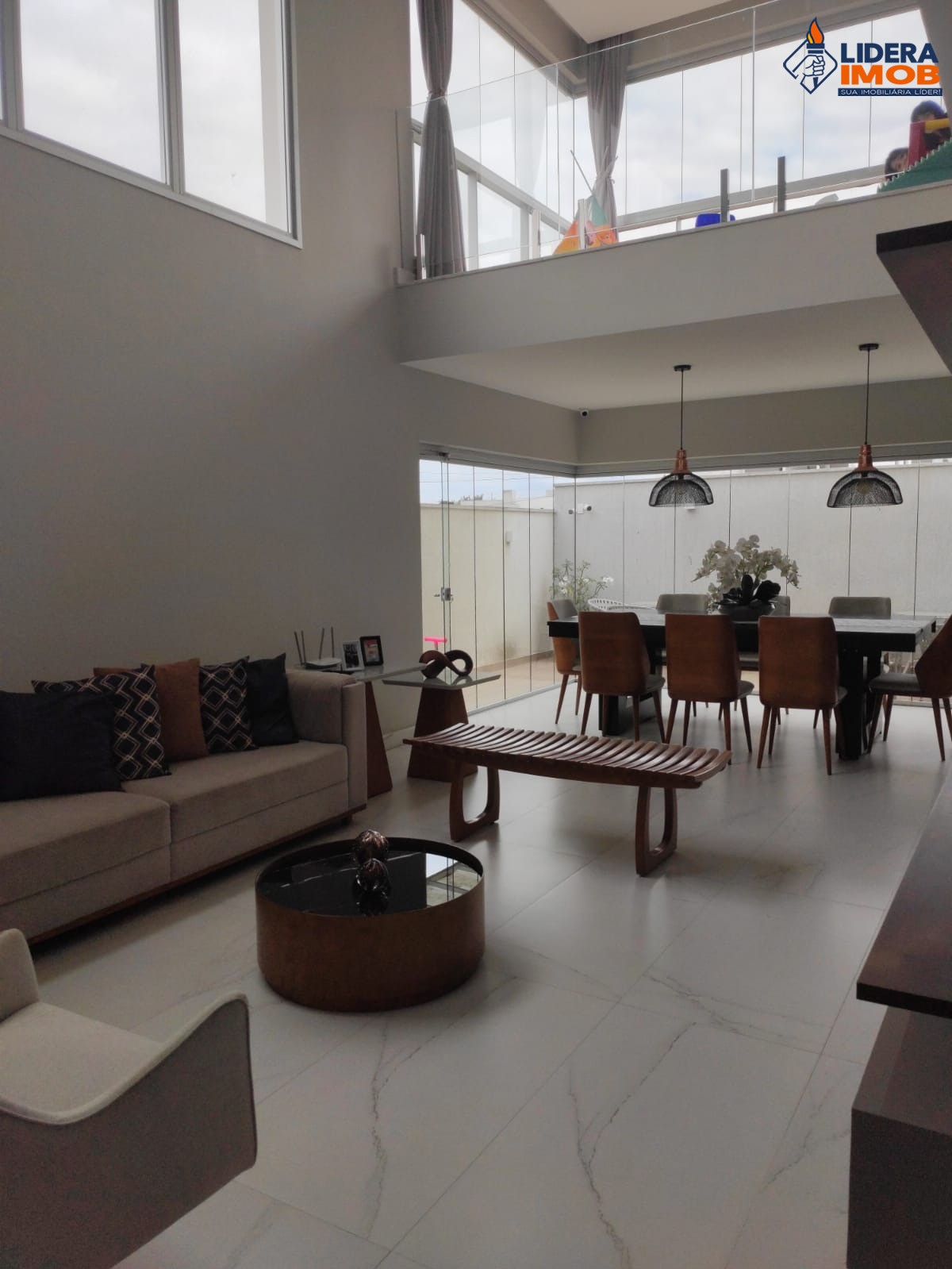 Casa, 4 quartos, 150 m² - Foto 1