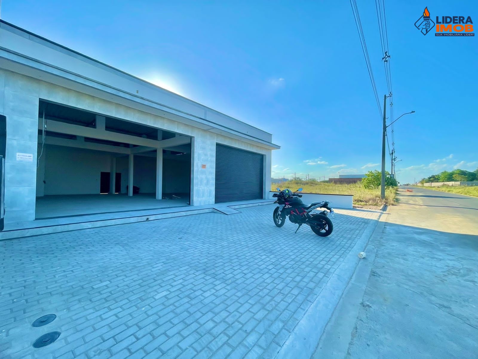 Loja-Salão, 66 m² - Foto 1