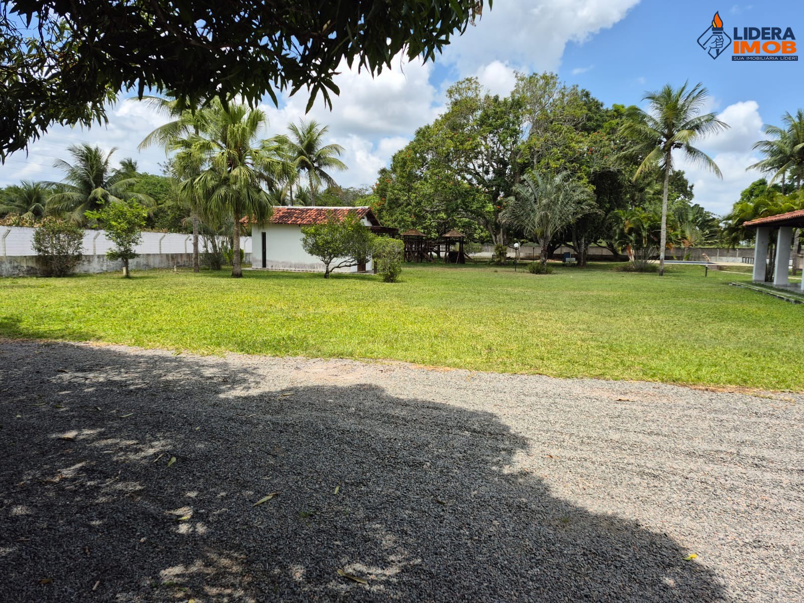 Chácara, 4 quartos, 10000 m² - Foto 25