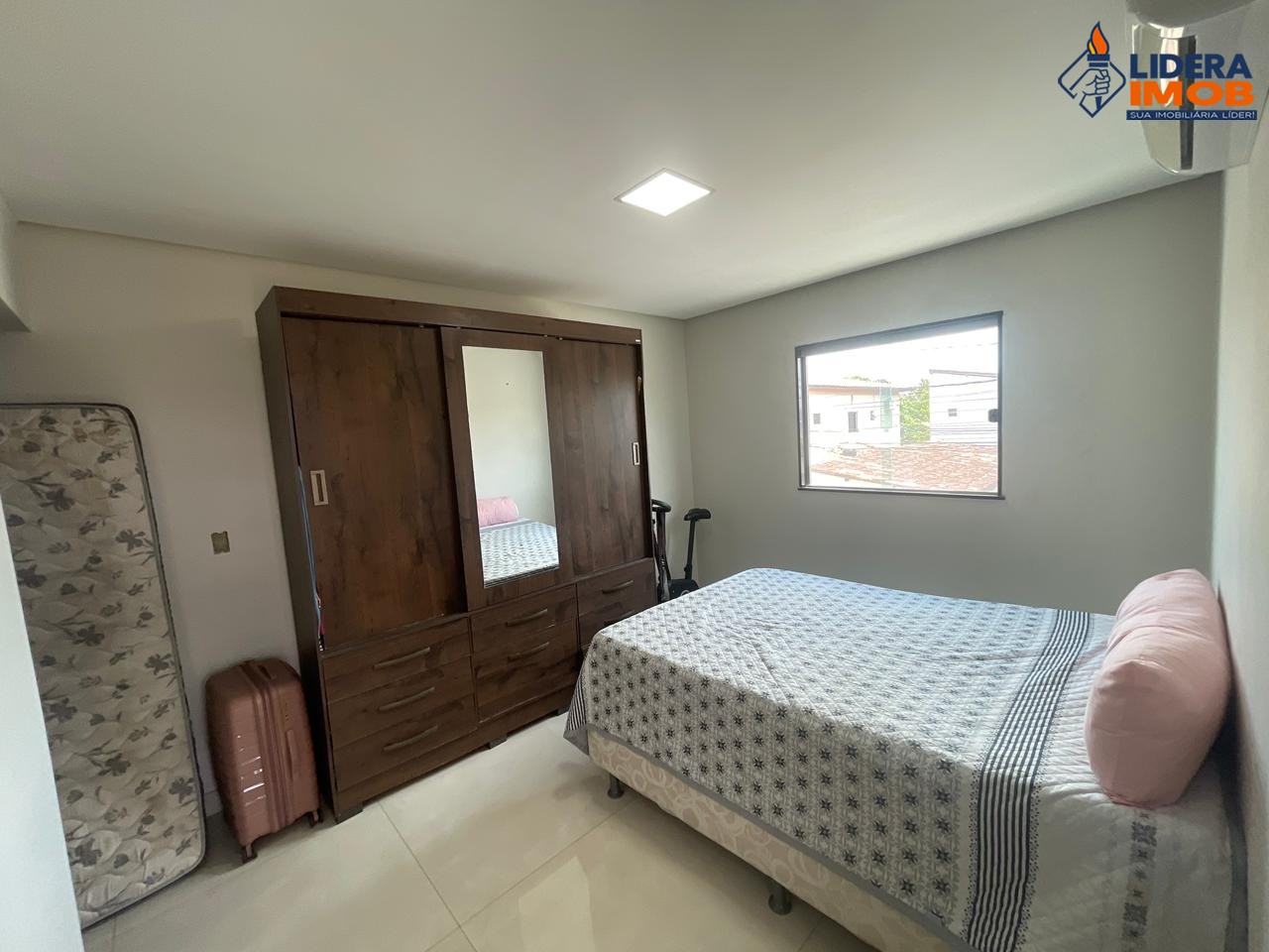 Casa, 5 quartos, 300 m² - Foto 40