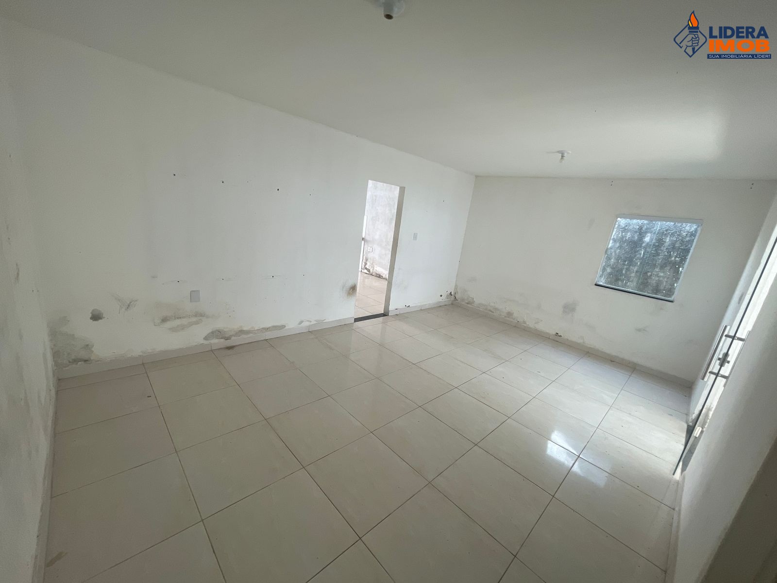 Casa, 2 quartos, 300 m² - Foto 1