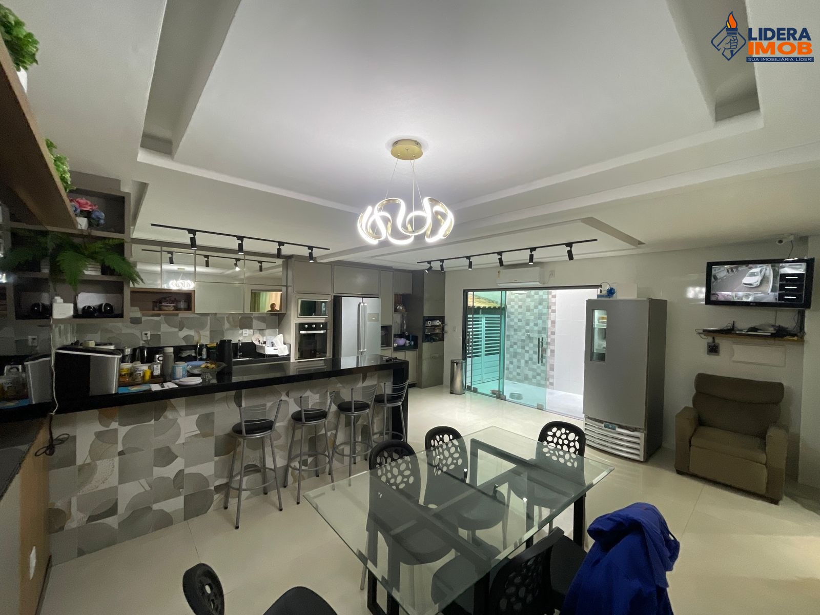 Casa, 5 quartos, 300 m² - Foto 10