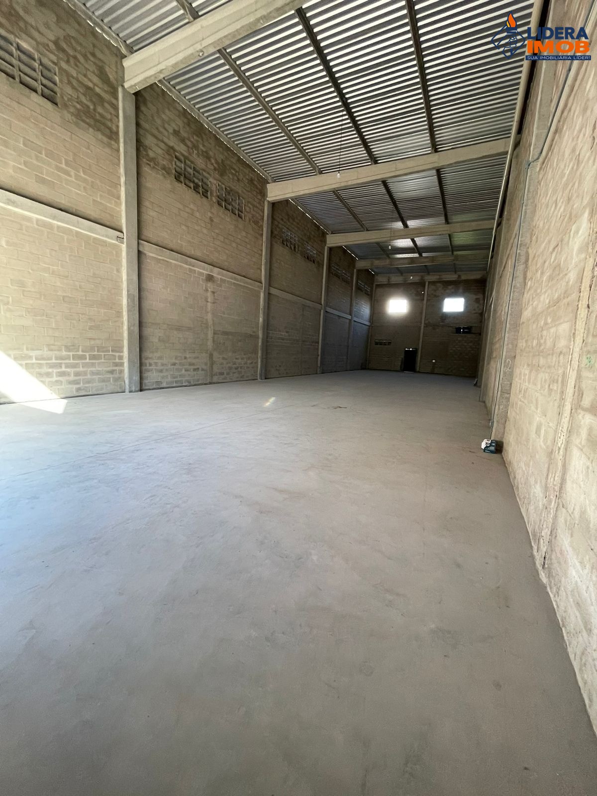 Depósito-Galpão, 330 m² - Foto 3