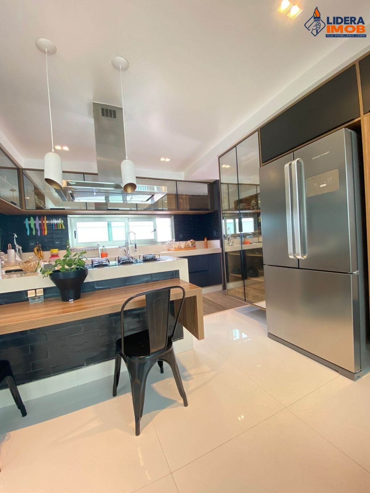 Casa, 4 quartos, 340 m² - Foto 3