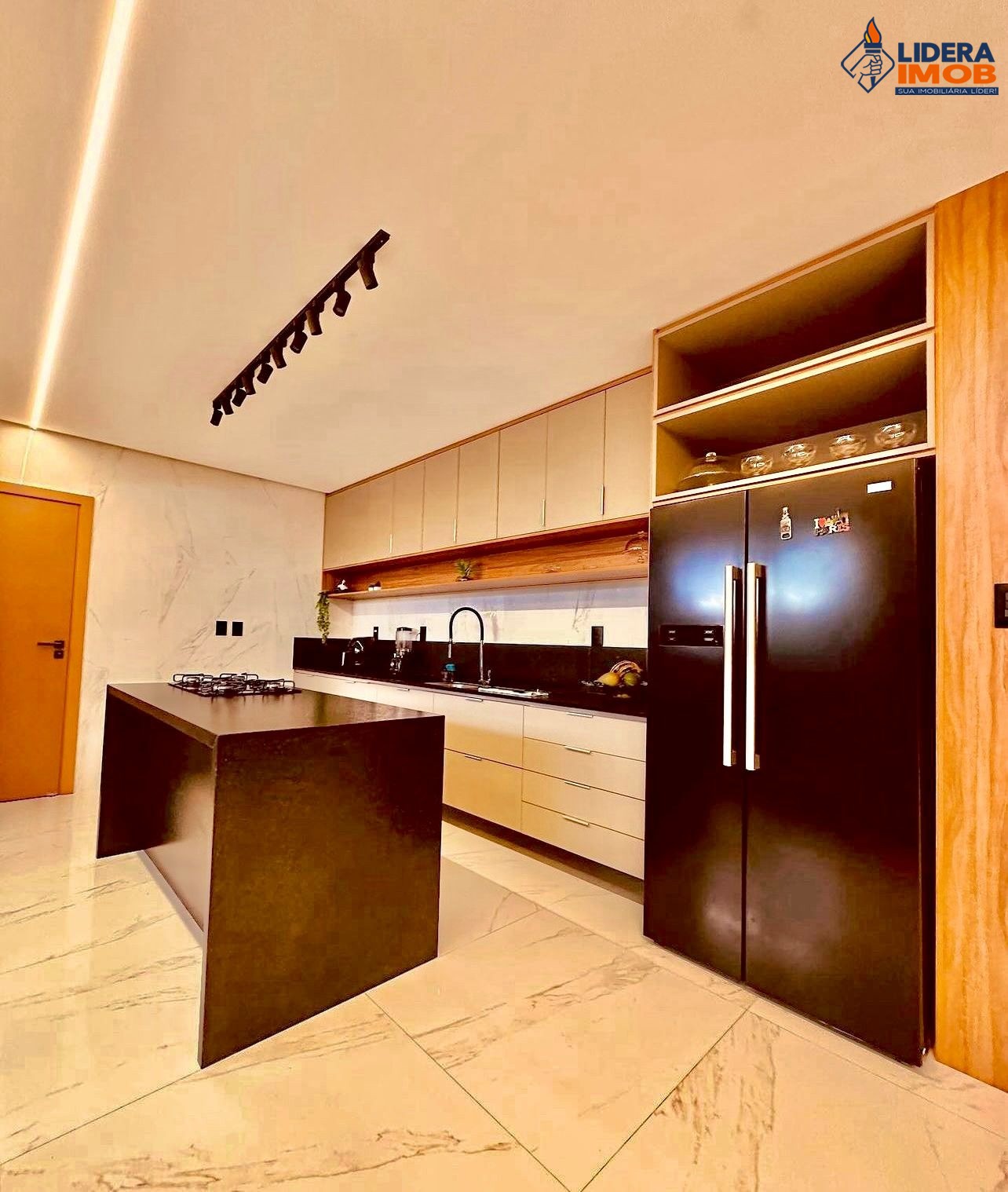 Casa, 4 quartos, 301 m² - Foto 3